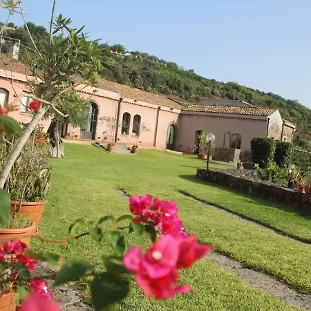 Il Giardino Degli Ovali Fiumefreddo di Sicilia