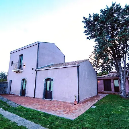 Il Giardino Degli Ovali Fiumefreddo di Sicilia